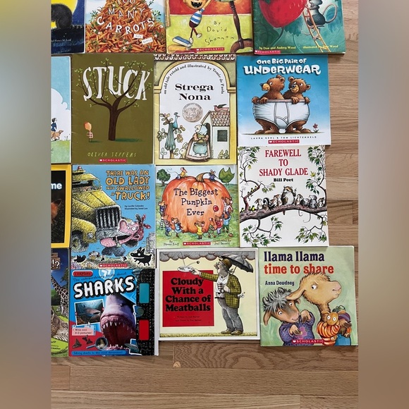 Lot of 21 Paperback Scholastic and more Kids Books - Picture 4 of 6